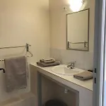 L'observatoire Hotel *